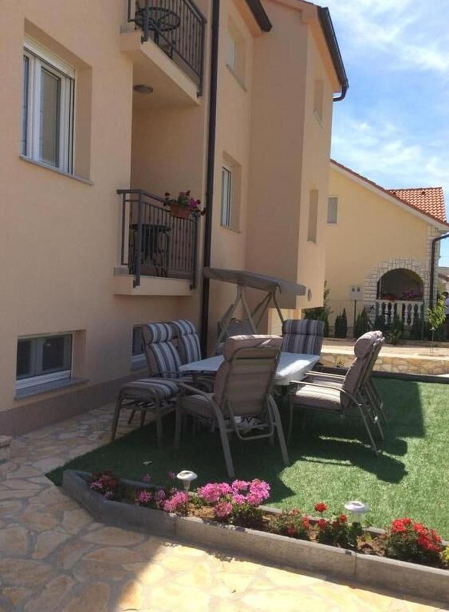 Apartments Lipovica Sukošan Εξωτερικό φωτογραφία